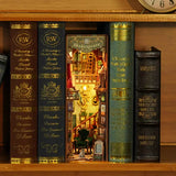 Left Bank Bookstore Book Nook Kit (Tonecheer)