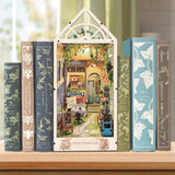 Bloom Garden Cafe Book Nook Kit (Hands Craft)