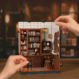 Indigo Story Parlor Book Nook Kit (Hands Craft)
