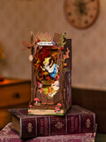 Fall into Wonder Book Nook Kit (Hands Craft)