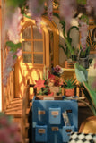 Garden House Book Nook Kit (Hands Craft)