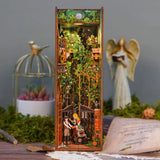 Secret Garden Book Nook Kit (Hands Craft)