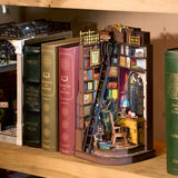 Silent Corner Study Book Nook Kit (Hands Craft)